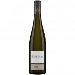 Weingut Friedrich Fendel Riesling QbA Trocken 0,75 l - Eine Komposition von feinen Riesling Weinen zu einer ansprechenden Cuv�e von Apfel, Pfirsich, Grapefruit und Aprikosen.