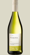 Weingut Pieroth Wei�burgunder QbA Trocken 0,75 l - Kraftvoller, volumin�ser Wei�burgunder mit lebhafter Frische. In der Nase verbindet sich der Duft wei�err Johannisbeeren und reifer gelber Fr�chte. Die ausgewogene S�ure und der cremige, lang anhalten...
