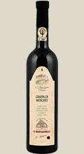 Grappa di Moscato 42,0 % vol. 0,7 l - Dieser Grappa wird aus dem Trester der wei�en Muskateller-Trauben destilliert, die in den Hanglagen des Trentinos angebaut werden. Die au�ergew�hnlichen Boden- und Klimabedingungen unterst�tzen die e...